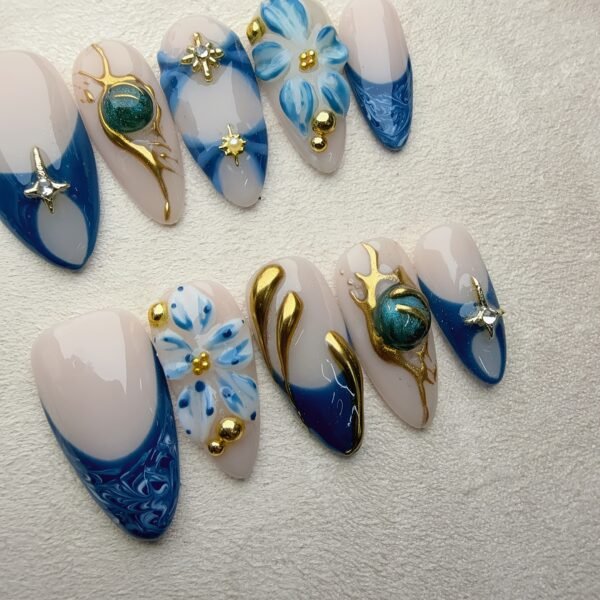 10015 Gilded Azure Floral Fantasy