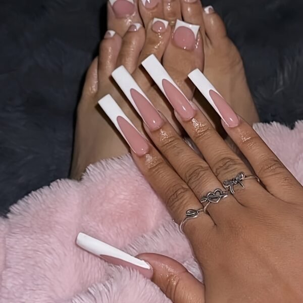 10210 Pink White Elegant Realm