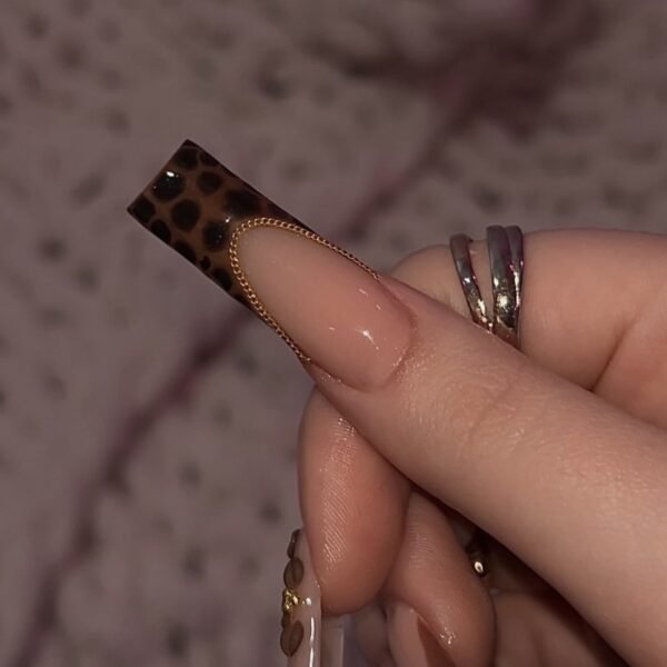 Brown Floral Leopard Retro Sweet Nails